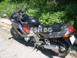 Продавам мотор Kawazaki Zzr 600