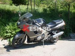 Продавам мотор Kawazaki Zzr 600